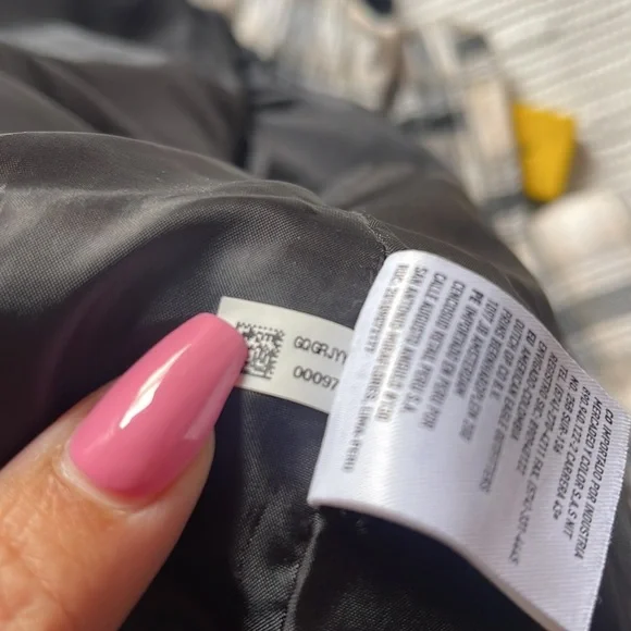 American Eagle Puffer Jacket Size Small Excellent Condition - Picture 13 of 13